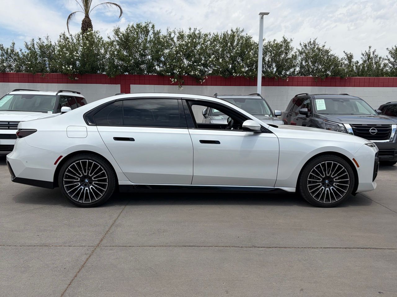 bmw 7 series 2024 WBA23EH09RCT09508 image bmw 7 series 2024 WBA23EH09RCT09508 image